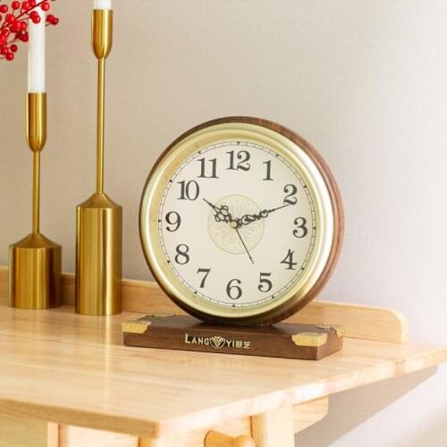Wooden Creative Table Clock Silent Luxury American Style Digital Desk Clock Vintage Living Room Reloj De Mesa Home Decor 50