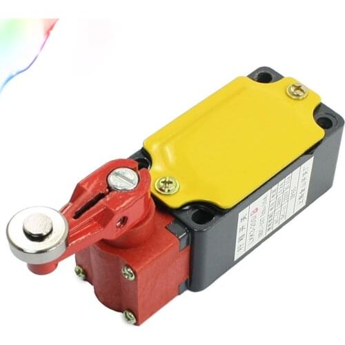 Rotary Roller Lever Arm Enclosed Limited Switch 10A AC380V 0.8A DC220V 0.15A