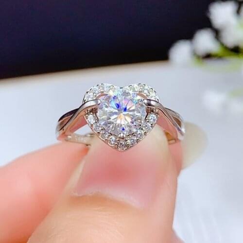 CoLife Jewelry Silver Heart Ring with Gemstone 1ct 6.5mm D Color Moissanite Ring 925 Silver Moissanite Wedding Ring