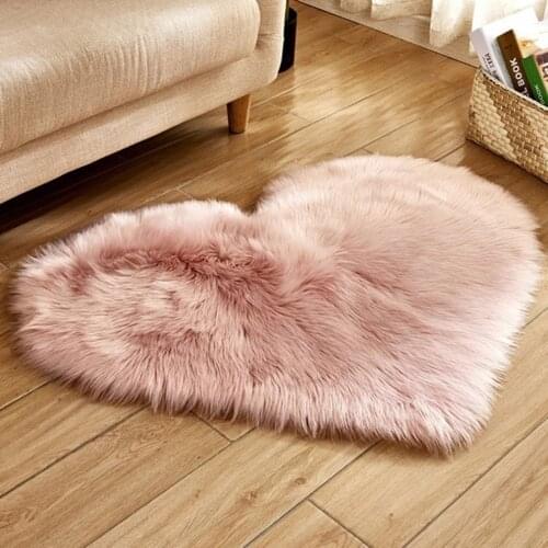 40x50cm Shaggy Carpet Wool Faux Fluffy Mats Artificial Sheepskin Hairy Mat Love Heart Rugs Home Decor Rugs Soft Plush Mat