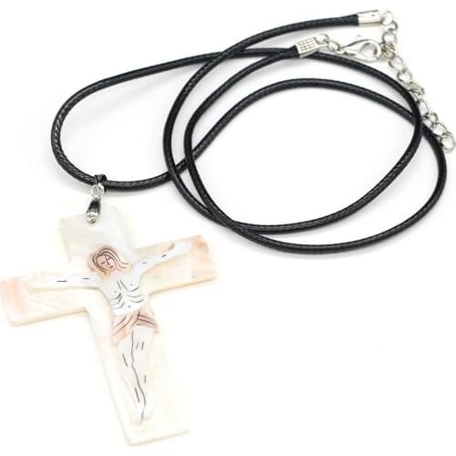 Natural Cross Shape Shell Pendant Necklace Mother of Pearl Shell Pendant Necklace for Women Men Jewelry Necklace Length 55+5cm