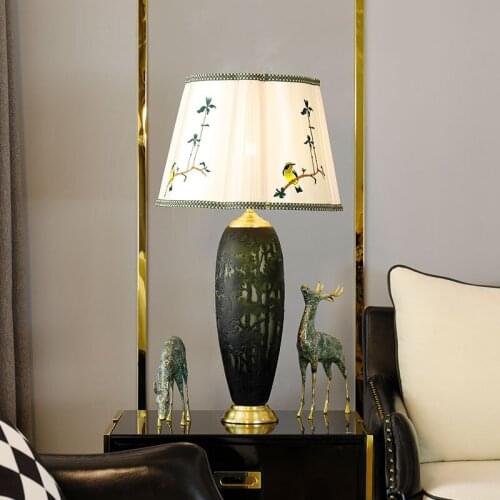 Postmodern creative enamel bedroom bedside table lamp American retro light luxury study room creative living room villa lamps