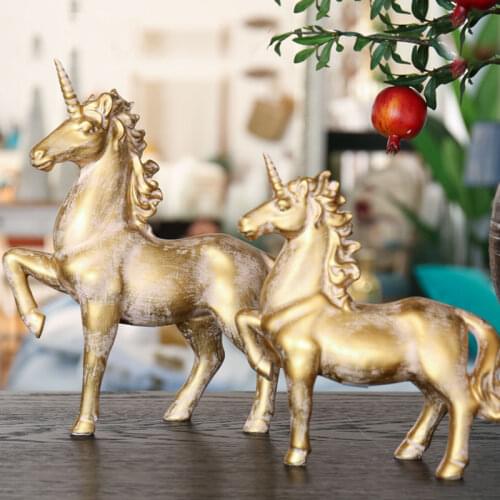 European Creative Gold Unicorn Resin Crafts Ornament Fengshui Lucky Home Furnishing Decoration Office Desktop Desk Figurines Art