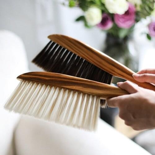 New Long Handle Bristles Brush Wooden Antistatic Dust Brushes Carpet Sofa Bed Clothes Sweeping Broom Household Cleaning Tools