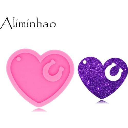 DY0563 Shiny Glossy Heart and Horseshoe Keychain mold UV Resin Liquid Silicone Mould Craft For DIY Necklace Making Jewelry