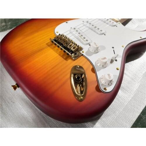 Custom 6 strings guitar,ASH wood guitar,fixed bridge cherry sunburst SSS pickups,gold buttons,maple neck