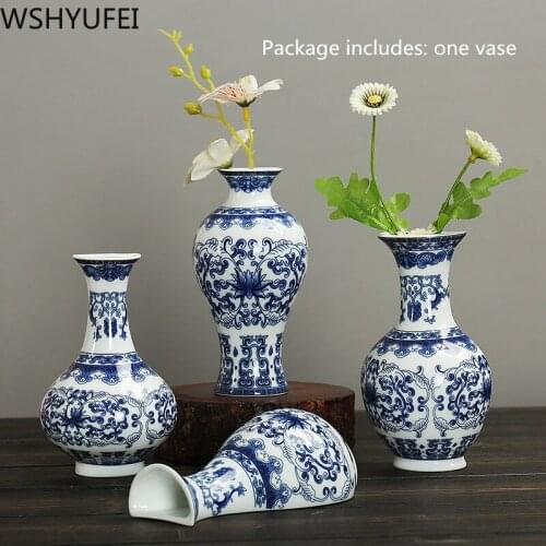 Chinese ceramic vase Smooth and delicate texture Office fashion decoration Creative simple home wall hanging small vase WSHYUFEI