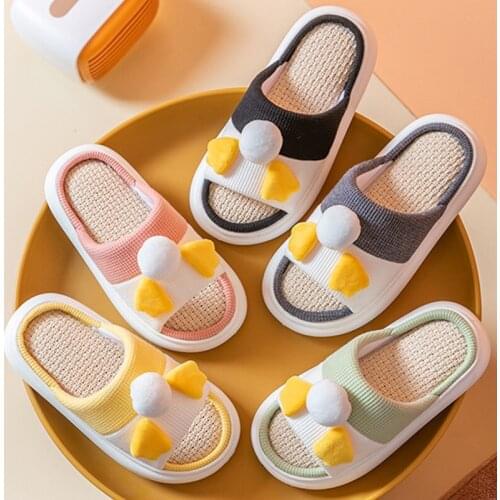 Summer New Women Hemp Slippers Cute Cartoon Duck Bedroom Couples Cotton Shoes Breathable Non-slip Home Ladies Funny Slides