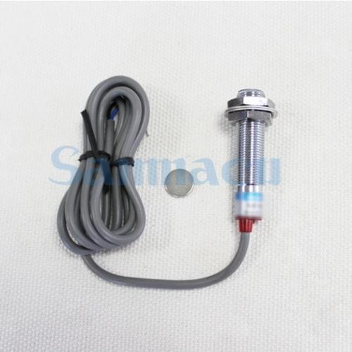 NJK-5002A/C Elongated Hall Sensor M12 NPN/PNP NO DC6-36V 10mm Proximity Sensor