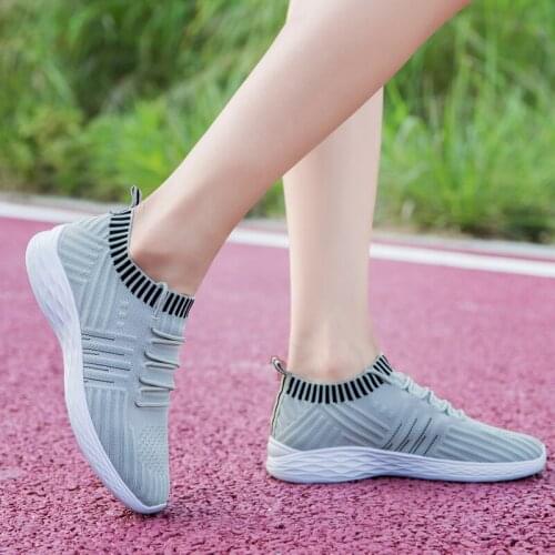 Womens summer sneakers Slip On Flat Shoes Gray Loafers womens tennis shoes Sock Sneakers shoes 2020 Women Casual Shoes