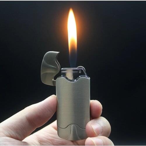 Creative Custom Gas Lighter Free Fire Mini Refillable Butane Torch Flame Candle Lighters Grinding Wheel Ingition Dropship