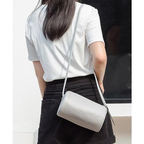 Baerrilly Women's Round Bags