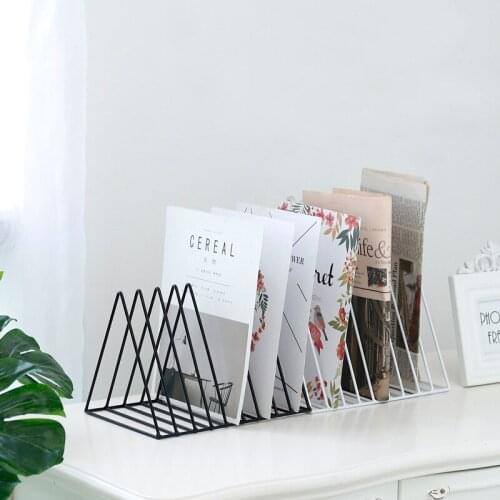 Nordic wind iron art triangle shelf home desktop magazine shelf Book Newspaper storage book newspaper shelf