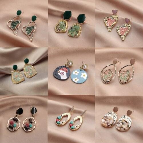 2021 New Korea Fashion Woman for Earrings French Style Enamel Earrings Stud Earrings 32 Optional Temperament Jewelry Wholesale