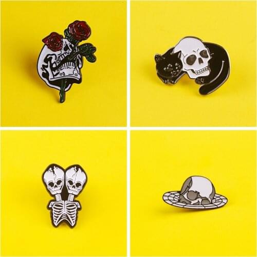 Punk Brooch Black White Skull Metal Badges On a Backpack Set Lapel Pin Bags Badge Gifts Jeans Jacket Enamel Pins Paired Jewelry