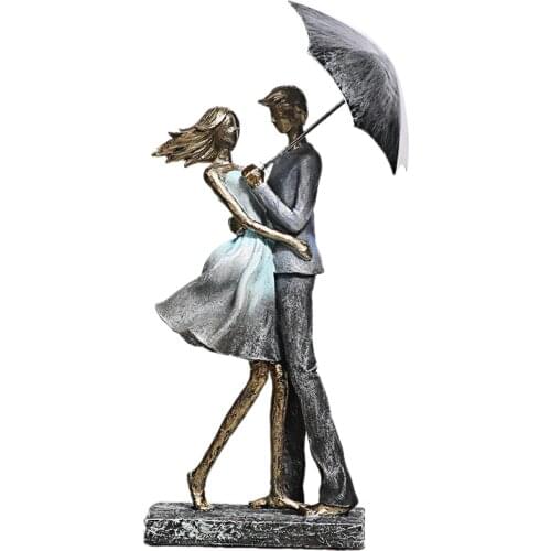 Abstract Metal Umbrella Couple Statue Resin Hug Lovers Sculpture Decor Love Novelty Valentines Day Handcraft Ornament Present