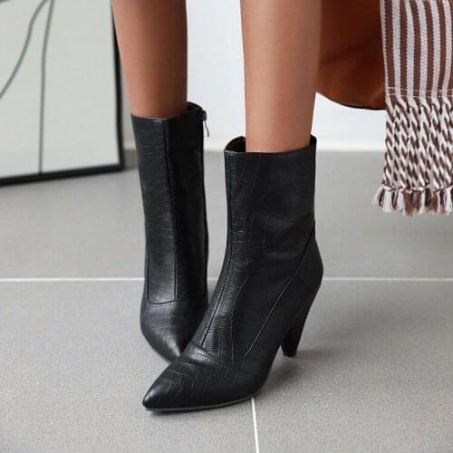 Womens Mid Boots 2019 winter new tapered HEELS SHORT BOOTS pointed high heels all over Plush womens Boots