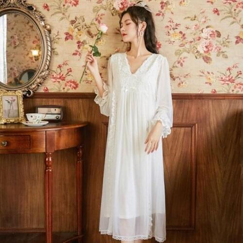 2021 Spring White Dress V Neck Women Lace Nightdress Sweet Princess Palace Style Lounge Wear For Woman Outdoor Phoentin FG314