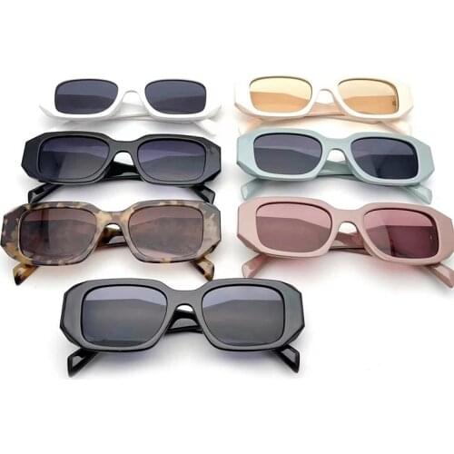 Brand for VIP Customs link