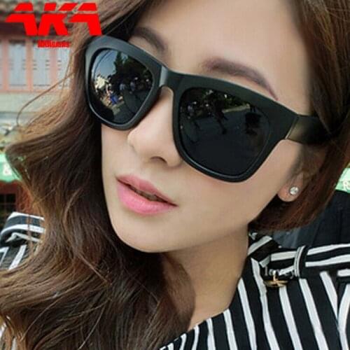 AKAgafas Square Sunglasses Men Mirror Classic Sun Glasses for Women/Men Brand Designer Vintage Sunglasses Outdoor Oculos De Sol