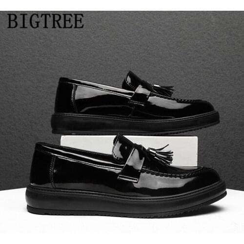 Loafers Men Dress Shoes Designer Shoes Men Formal Tassel Luxury Mens Shoes Casual Patent Leather Wedding Dress 2021 Buty Meskie