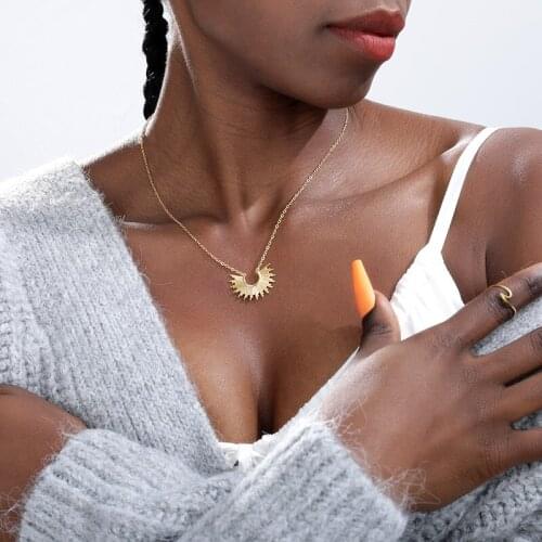 Vintage Goth Spike Sunburst Charm Pendant Choker Necklaces BFF Boho Jewelry Collares Mujer Gold Chain Necklace Women Girls