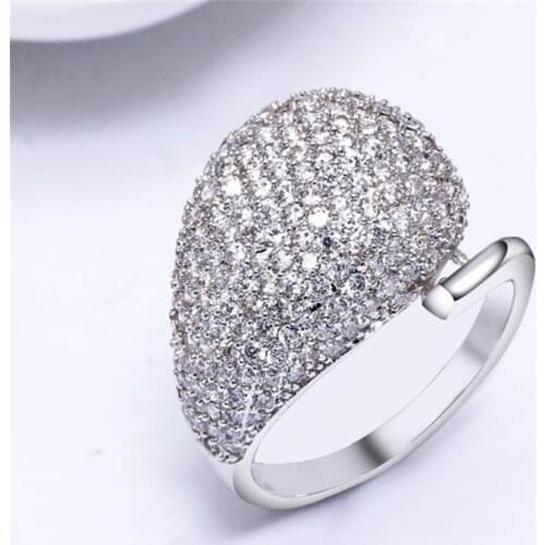 Marriage anniversary Party Top Quality Prong Setting Clear White Synthetic Cubic Zirconia Luxury cocktail Ring For Women