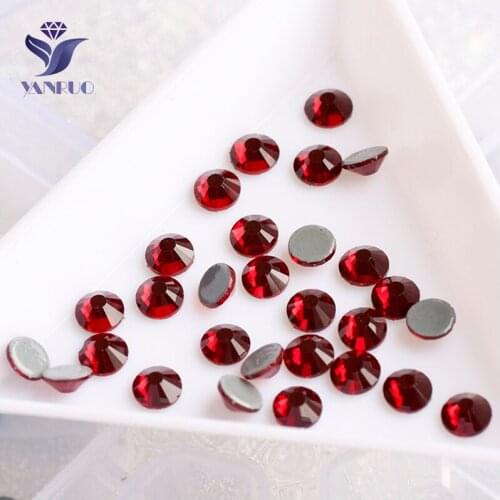 YANRUO 2028HF All Sizes Dark Siam Flat Back Glass Crystal Stone Strass Iron On Hotfix Rhinestones For Crafts