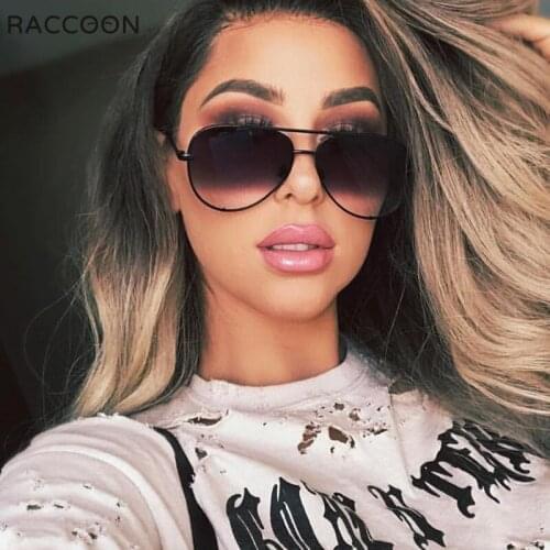 New Trendy Classic Metal Aviation Sunglasses Women Fashion Alloy Pilot Sun Glasses Men Gradient Lens Driving Shades Ladies UV400