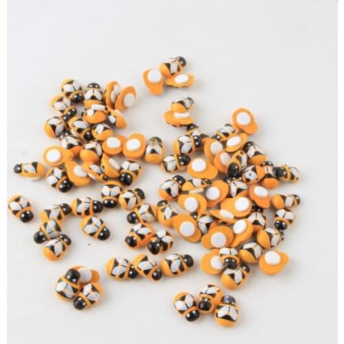 100pcs Yellow Wooden Ladybug Flatback Cabochon Scrapbooking Wood Beads Wall Sticker DIY Crafts Home Decoration 9x13mm