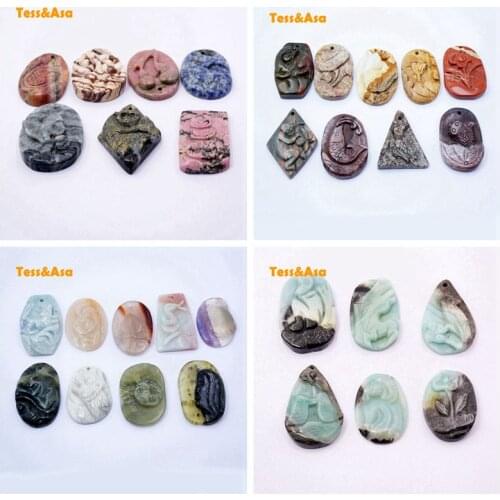 Hand Make Slice Stone With Animal pattern Carved Stone pendants for Necklace DIY Making