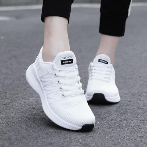 Women Casual Shoes Fashion Breathable Walking Mesh Flat Shoes Lightweight Running Ladies Sport Sneakers Lace-Up Tenis Footwear