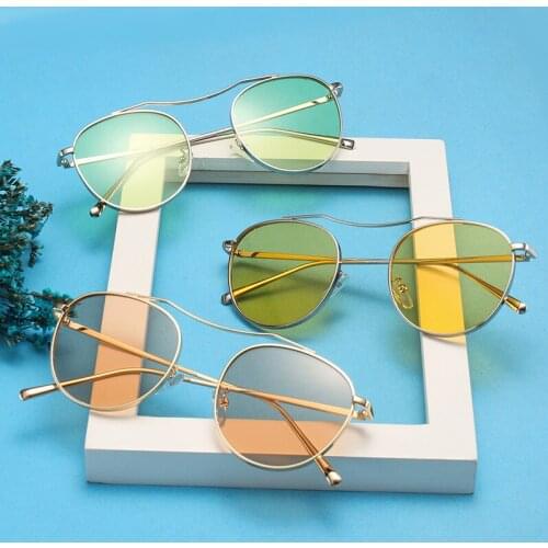 Beyond star Women's Sunglasses Round