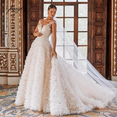 Fmogl Sexy Backless Ruffles Lace Vintage Wedding Dresses 2021 Luxury Cap Sleeve Appliques Beaded Court Train A Line Bridal Gowns