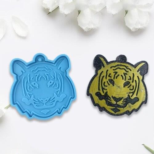Shiny Glossy Tiger Head Custom Keychain Silicone Mold Pendant Clay Resin Mould Necklace Charms Making Jewelry Molds