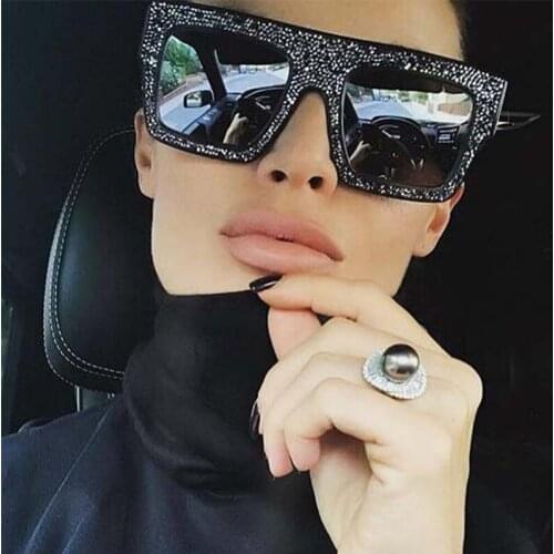Luxury crystal Square Oversized Sunglasses Female Retro Vintage Brand Designer Gradient Sunglasses For Women ladies glasses UV4