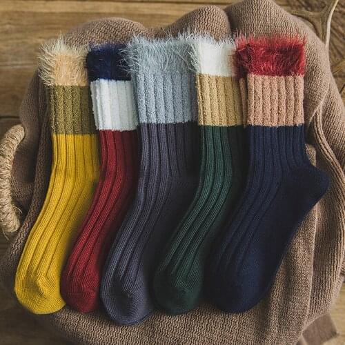 SGEDONE New Fall/Winter Warm Feathe Yarn Design Creative Socks Women High Quality Heap Patchwork Color Socks For Women Meias