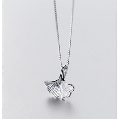 Literary Forest Ginkgo Leaf Hypoallergenic Clavicle Chain 925 Sterling Silver Personality Fashion Female Necklace SNE074