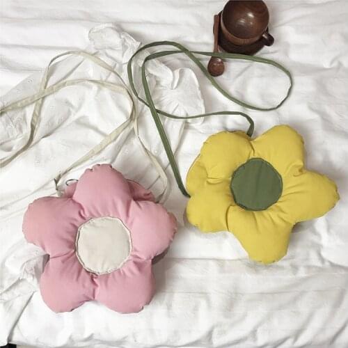 Kawaii Flower Designer Crossbody Bag Cute Korea Japan Cheap Mini Shoulder Bags For Girls 2021 Autumn Bags For Women