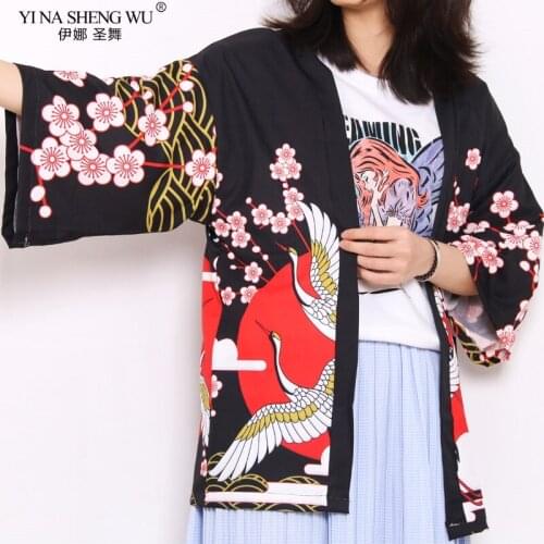 Kimonos With Belt Woman 2020 Japanese Kimono Cardigan Cosplay Shirt Blouse Neutral Man Japanese Yukata Female Summer BeachKimono