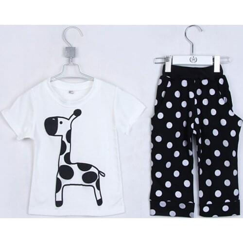 Summer New Style Baby Boys Fashion Short T-shirts And Middle Pants Childrens Clothing Sets Boys Cotton Dress 1981