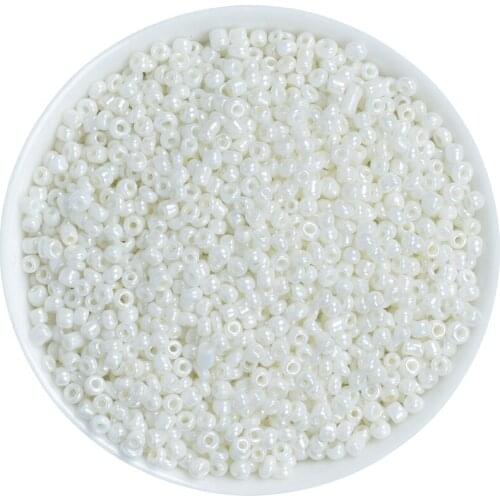 32Colors 2mm 1000pcs/bag Seed Beads DIY Loose Spacer Mini Glass Czech Seed Beads Milk White Beads