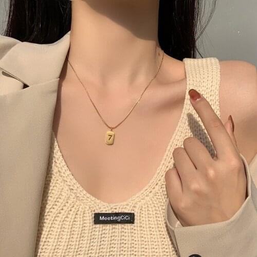 YUNLI Fashion Titanium Steel Necklace Trend Lucky Number 7 Ladies Clavicle Chain High-end Sense Wild Exquisite Girl Necklace