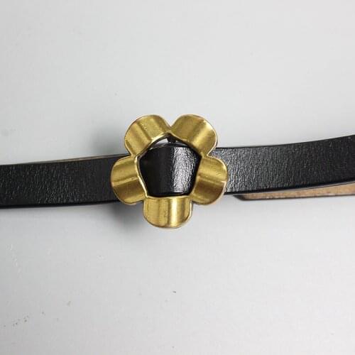 Retro Old floral buckle two-layer cowhide thin belt for womens decoration with skirt dress, versatile leather belt