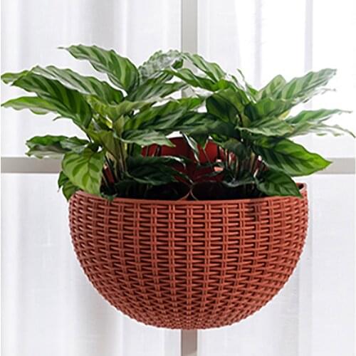 Vase Flower Basket Wall Mounted European Style Planters Gift Imitation Rattan Semicircular Indoor Outdoor Balcony Flowerpot