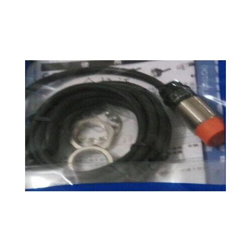 Free Shipping 2pcs/LOT New Switch PR18-8DP DC three wire PNP normally open inductive sensor