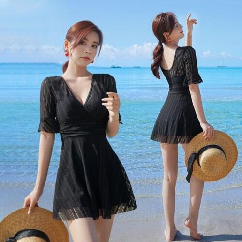2021 New Korea Style One Piece Swimwear Women Swimwear Padded Swimsuit Short Sleeve Bathing Suit Sexy Monokini Beachwear