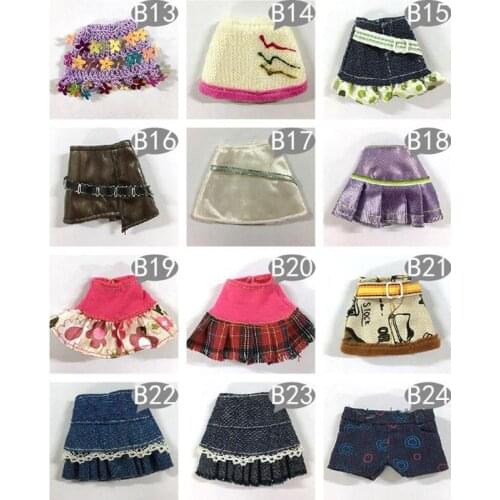 Store clearance 12-inch doll pants, tops, hats, skirts, a variety of clothing hodgepodge 1/6 Scale baby clothes