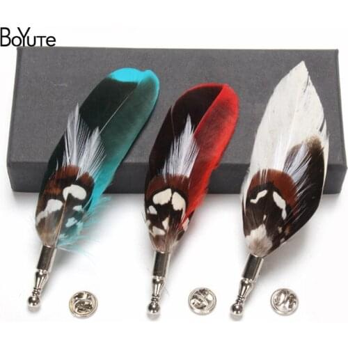 BoYuTe (5 Pieces/Lot) New Arrive High Quality Feather Brooch Pins Men Classic Performance Wedding Boutonniere 9 Colors