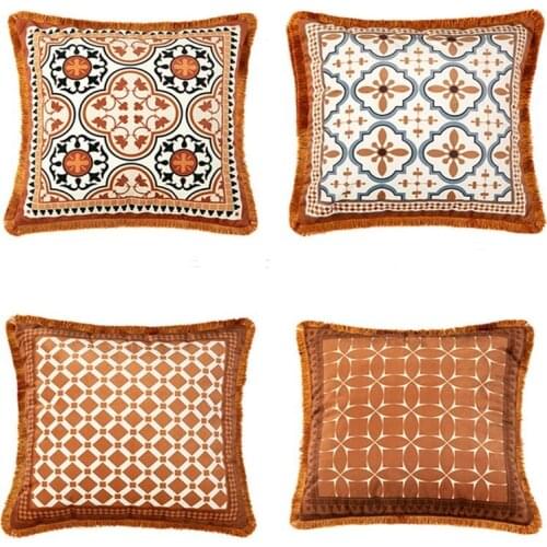 Throw Pillow Cover Square Couch Cushion Cover Home Decor Elegant Decorative Floral Soft Velvet Pillow Case Europe Style Brown